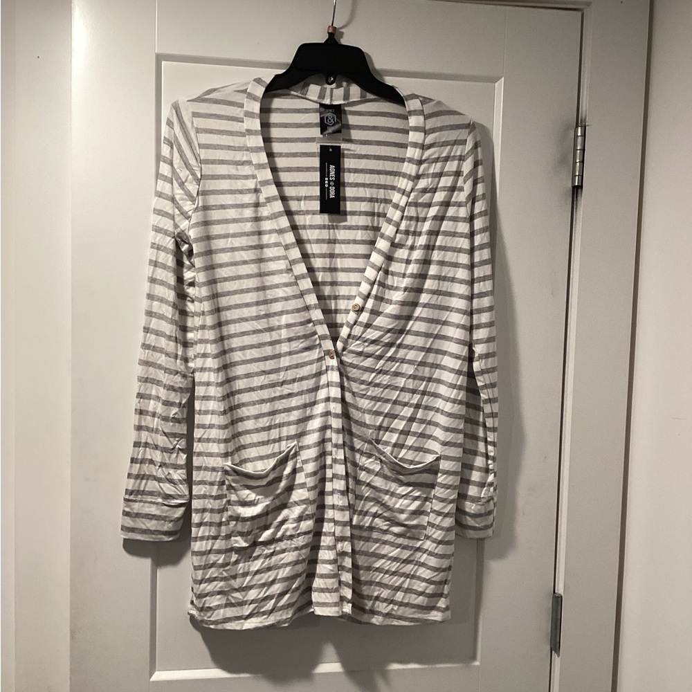 NWT Agnes &‎ Dora Favorite Cardigan
